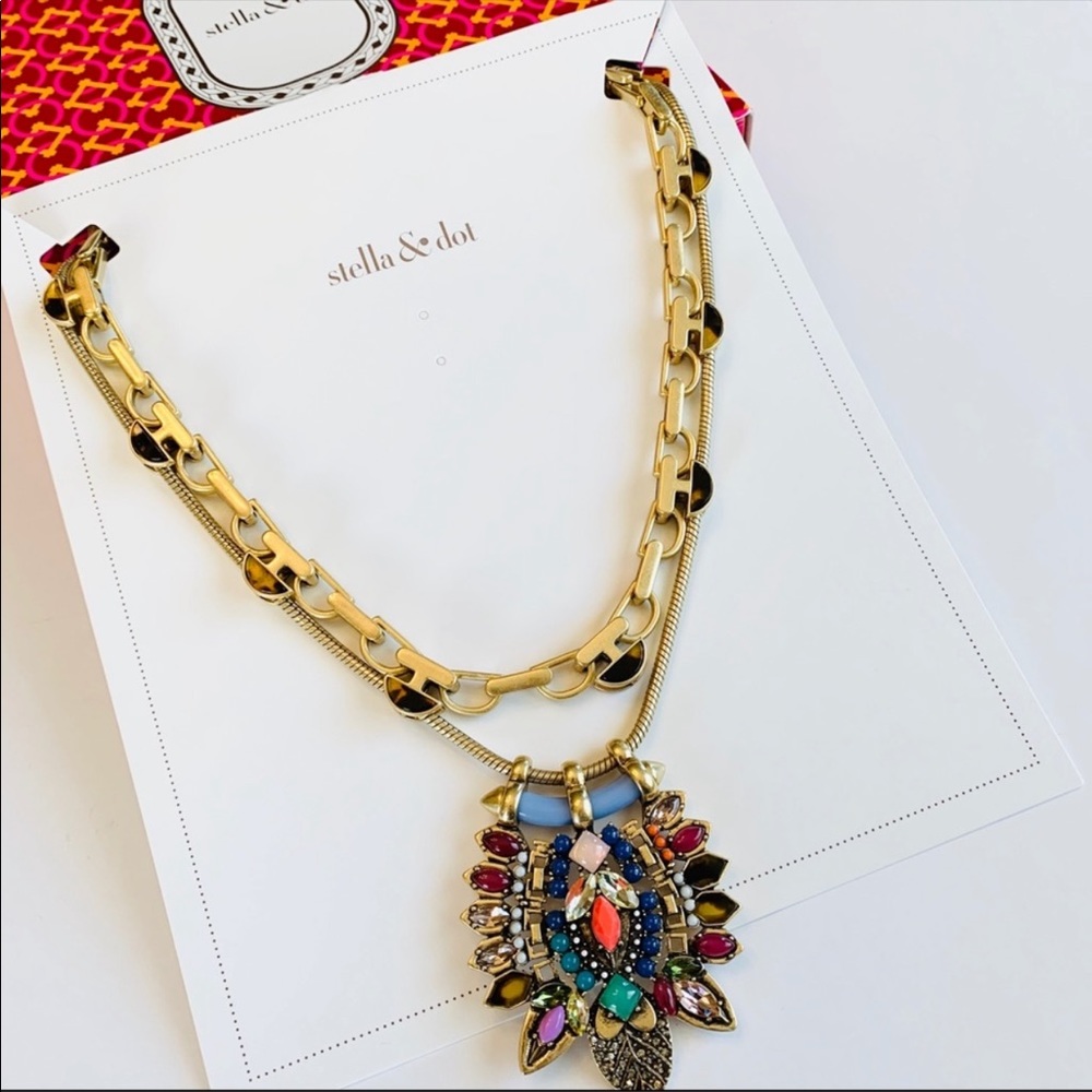 Stella and dot York 4 in 1 pendent